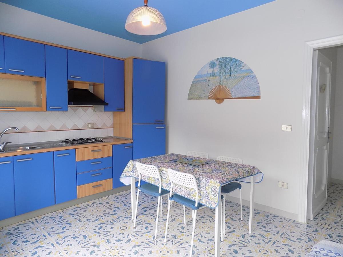 Maison Poppy Майори Екстериор снимка